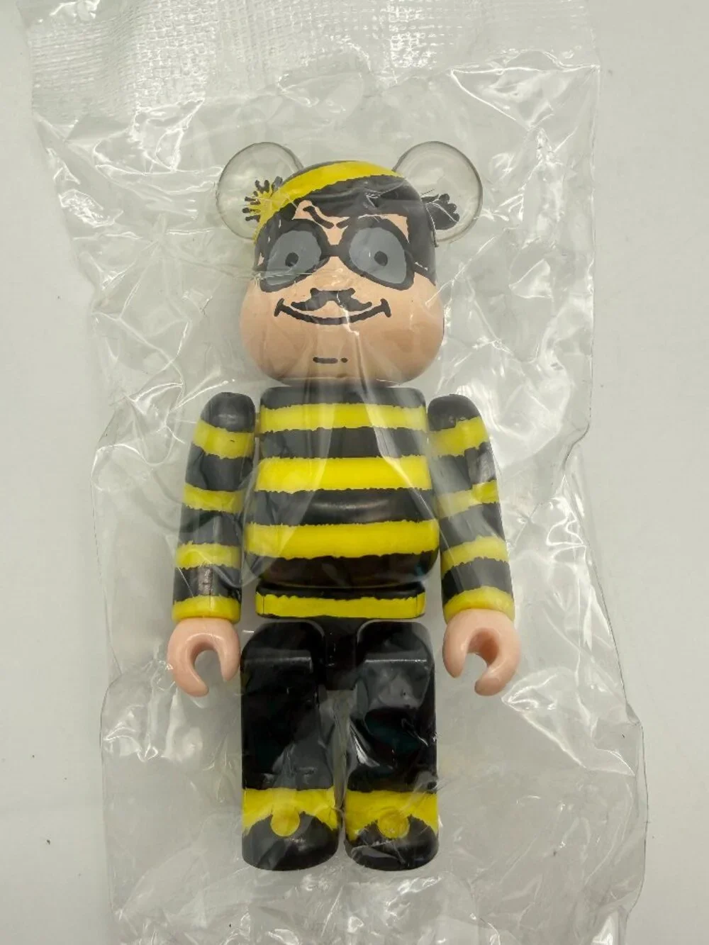 Bearbrick Series 38 Pattern Where’s Waldo Odlaw Figure 100%